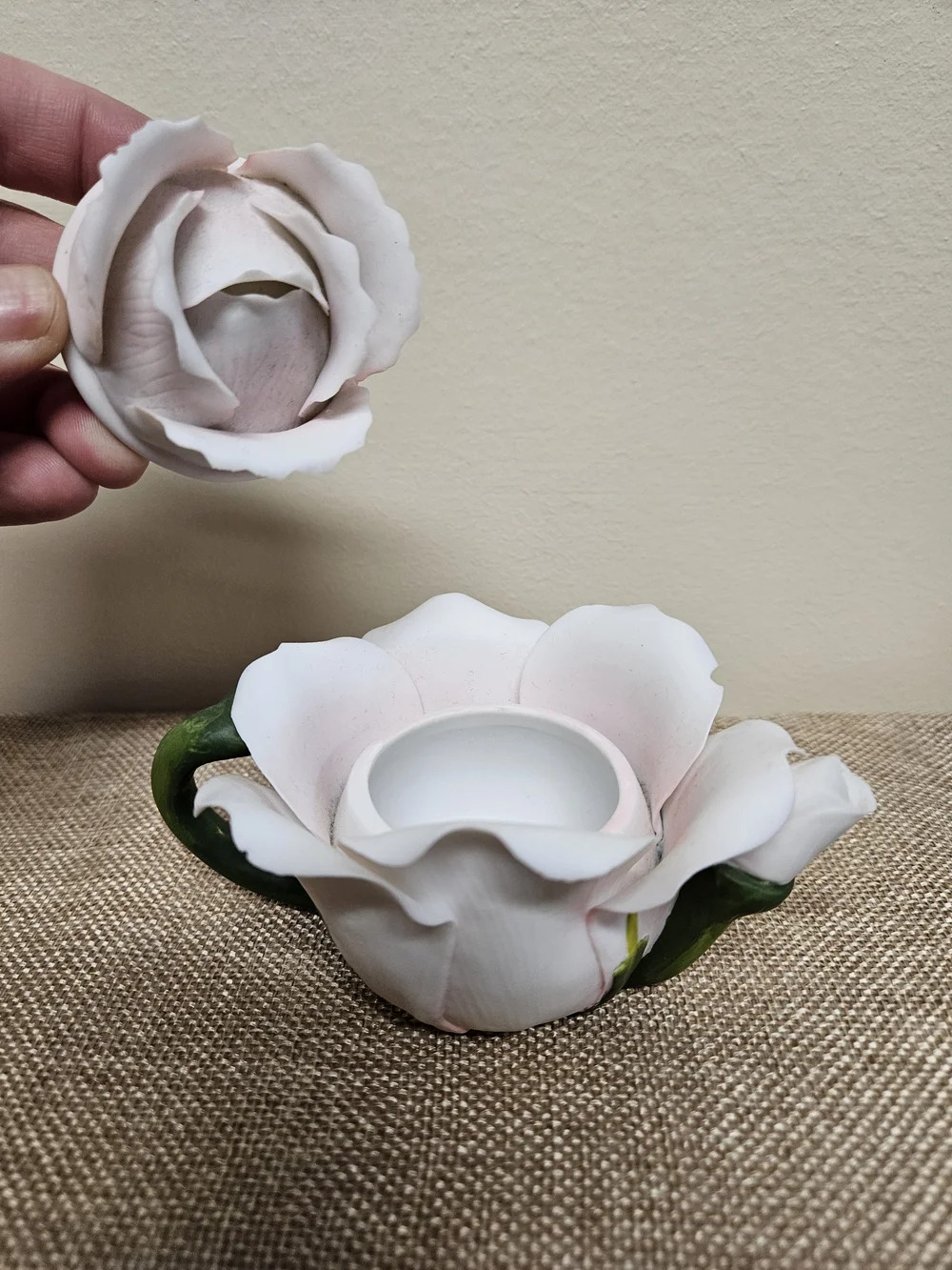 Pale Pink‎ & Green Rose-Shaped Decorative Teapot Trinket